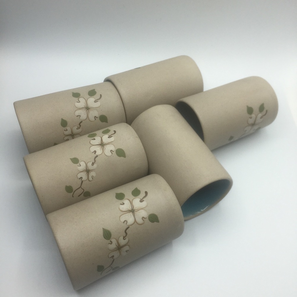 Ceramic tea cup set